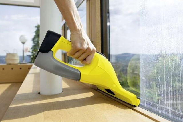 Купить KARCHER СТЕКОНОМОЙКА WV6 PLUS GIGA ЖИДКОСТЬ 5л: отзывы, фото, характеристики в интерне-магазине Aredi.ru