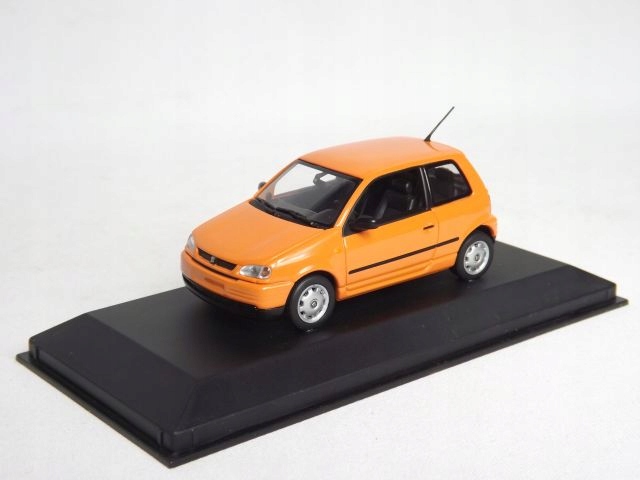 SEAT Arosa Model Dilerski Rouge 1:43
