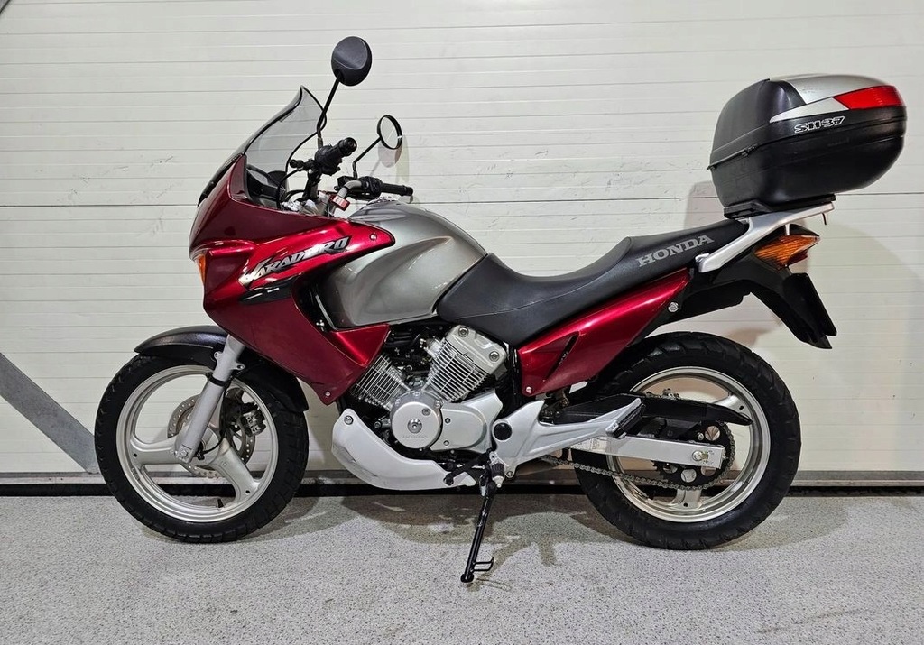 honda varadero 125 breaking