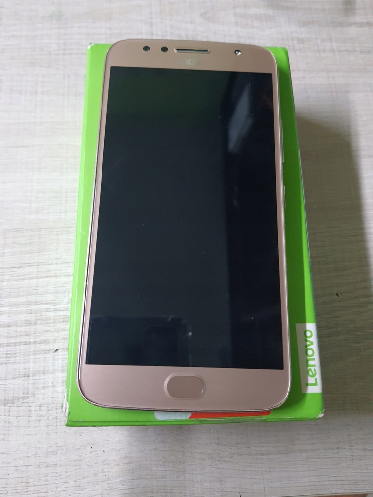 Smartfon Motorola Moto G5S Plus 3/32 GB złoty
