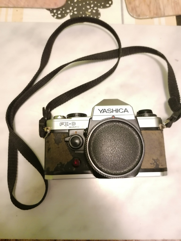 APARAT Yashica FX-D Quartz