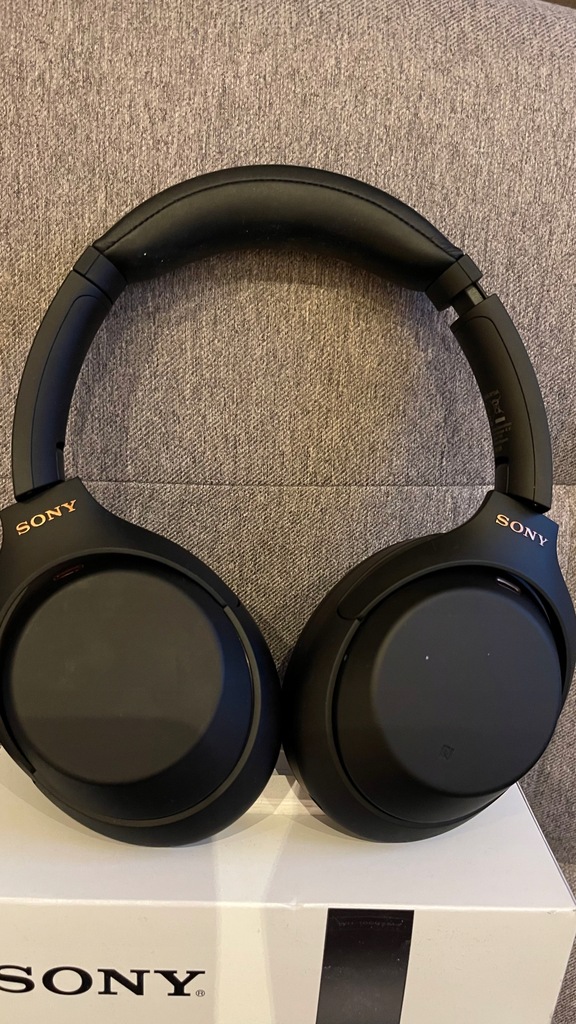 Słuchawki bezprzewodowe nauszne Sony WH-1000XM4