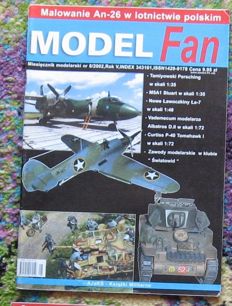 MODEL FAN 8 / 2002 - Sea Hurricane Mk.IIB... F2H-3/4 Banshee... M5A1 Stuart