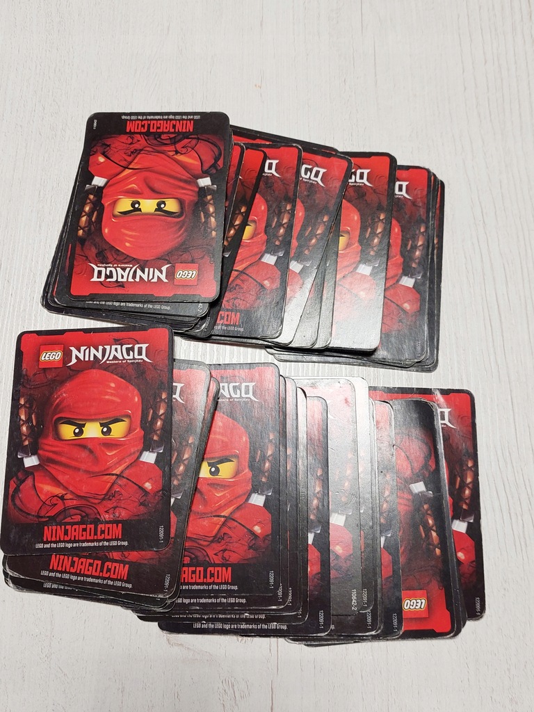 karty kolekcjonerskie NINJAGO - 52 sztuki