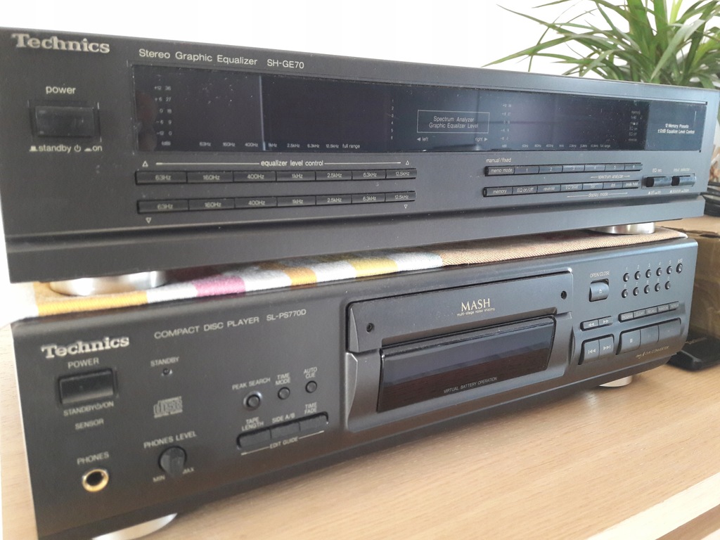 Technics korektor SH-GE70.