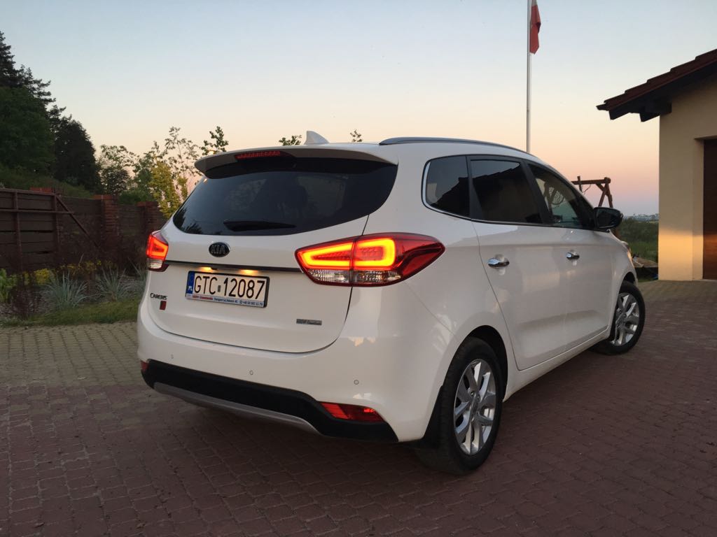 KIA CARENS 1.6 GDI 135 KM WERSJA L BUSINESS LINE