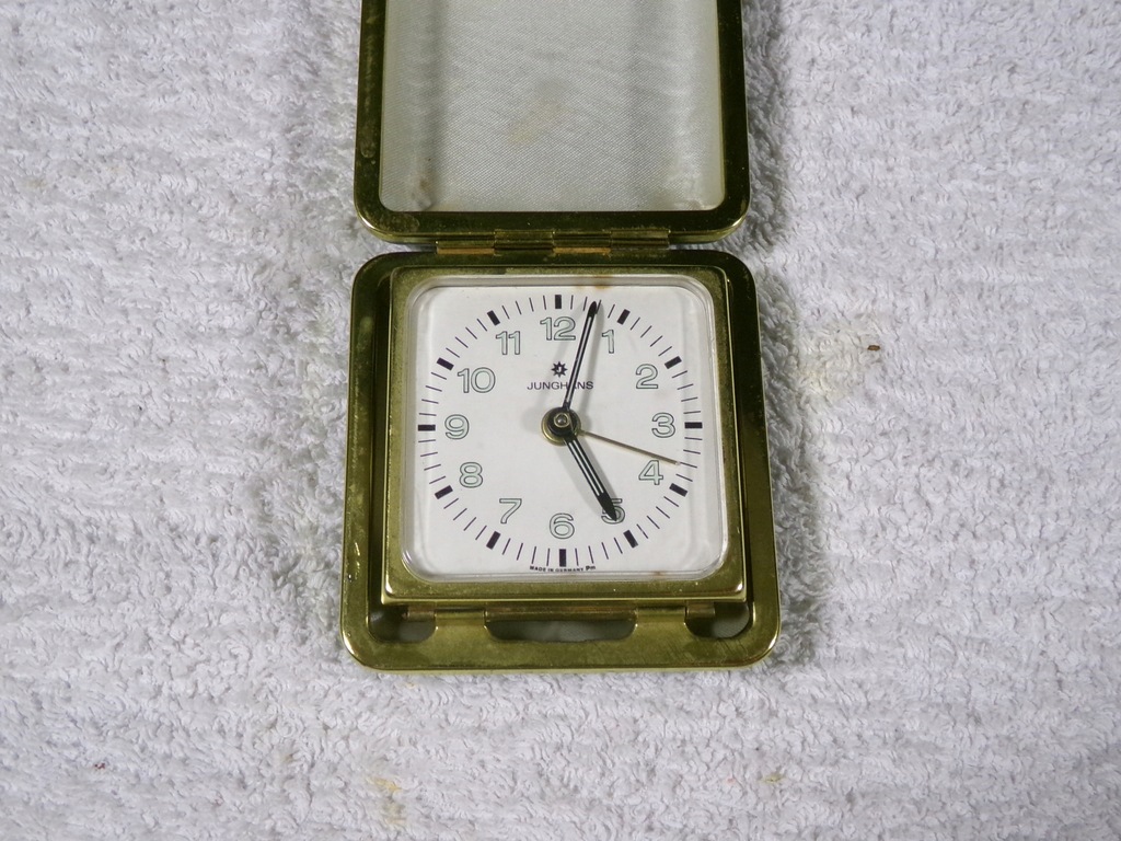 ZEGAREK Z ETUI -JUNGHANS