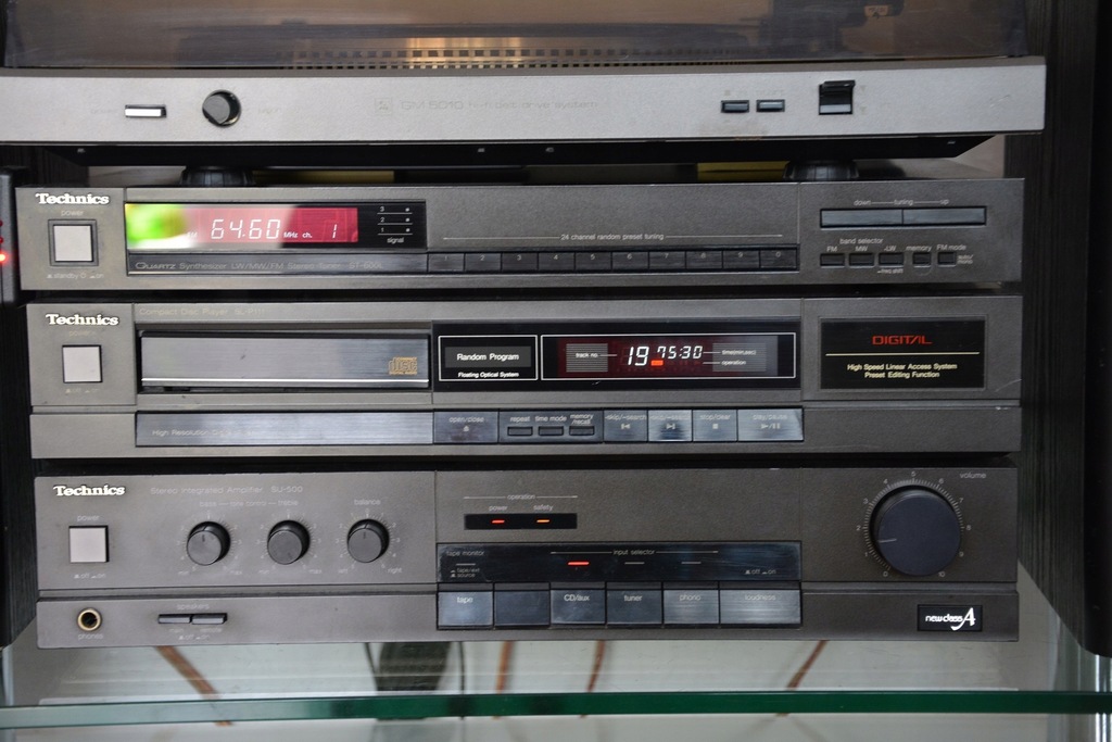 Купить Комплект Stereo Technics SU-500 + CD + тюнер + кассета: отзывы, фото, характеристики в интерне-магазине Aredi.ru