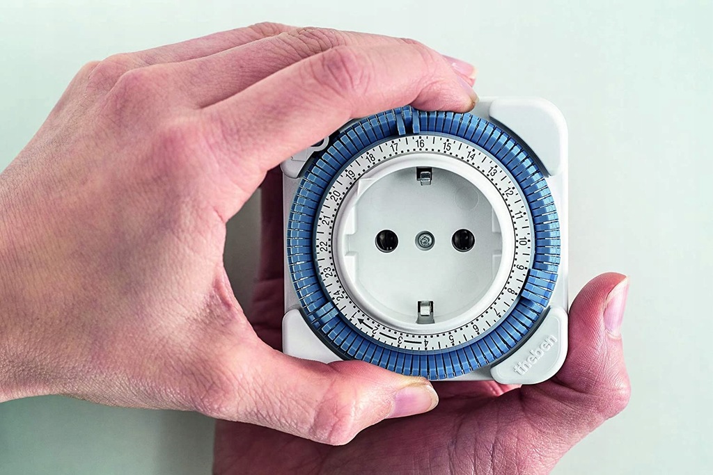 Programator czasowy Theben Timer26