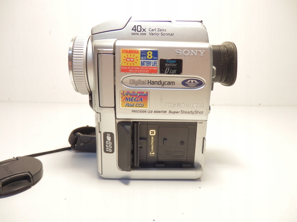 Kamera MiniDV SONY Digital Handycam DCR-PC110E PAL
