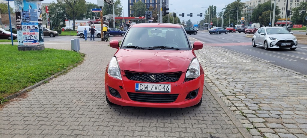 SUZUKI SWIFT V 1.2 94 KM