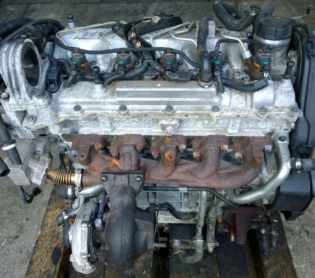 Silnik kompletny Volvo V70 XC70 2.4 D5 163 d5244t