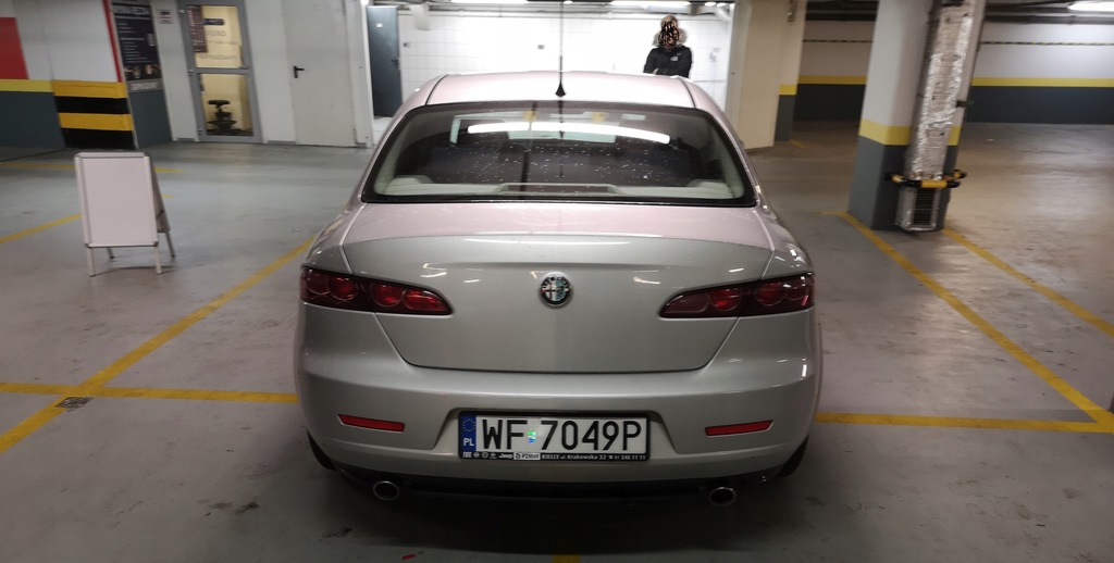 Купить Alfa Romeo 159 2.4 JTD 200 л.с. седан серебристый - 2006 г.: отзывы, фото, характеристики в интерне-магазине Aredi.ru