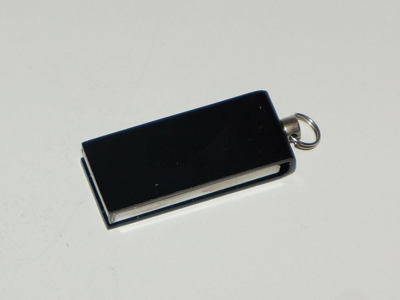 Nowy pendrive 4GB, obrotowa pamięć USB 4 GB