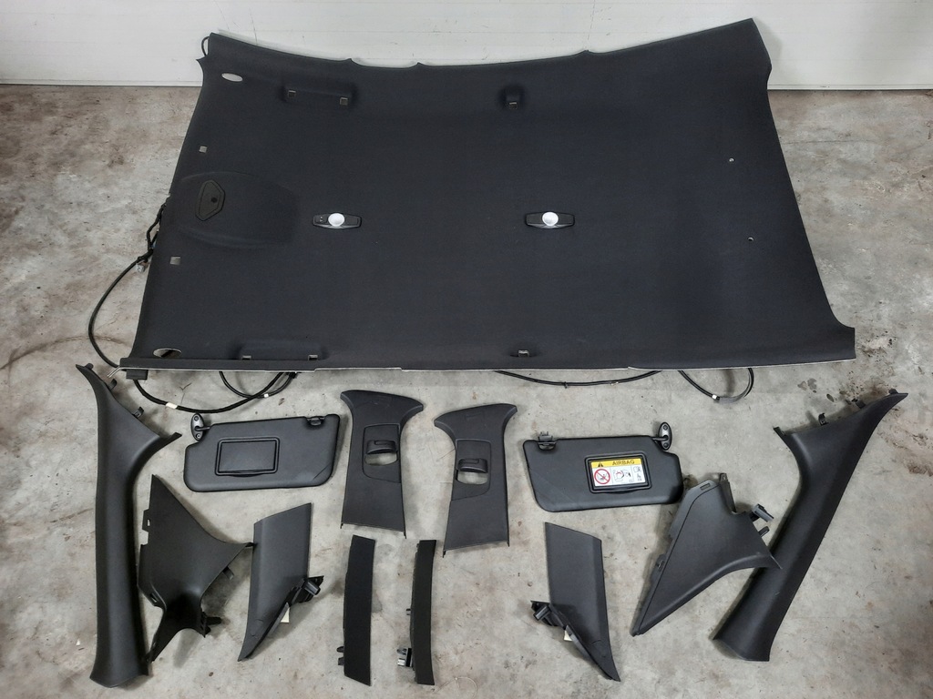 FORD FOCUS MK3 ST PODSUFITKA PODSUFITÓWKA CZARNA