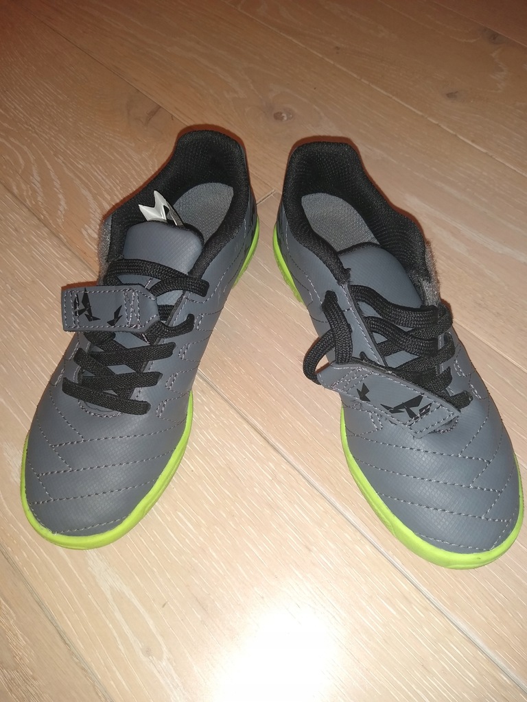 Korki BUTY DO PIŁKI NOŻNEJ KIPSTA bdb+ decathlon