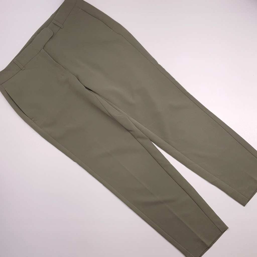 Dorothy Perkins* Spodnie cygaretki khaki _ 38 M