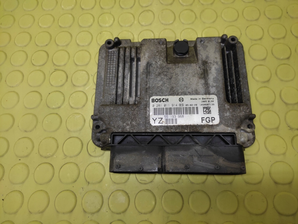 OPEL VECTRA C 1.9 CDTI STEROWNIK SILNIKA 0281011914