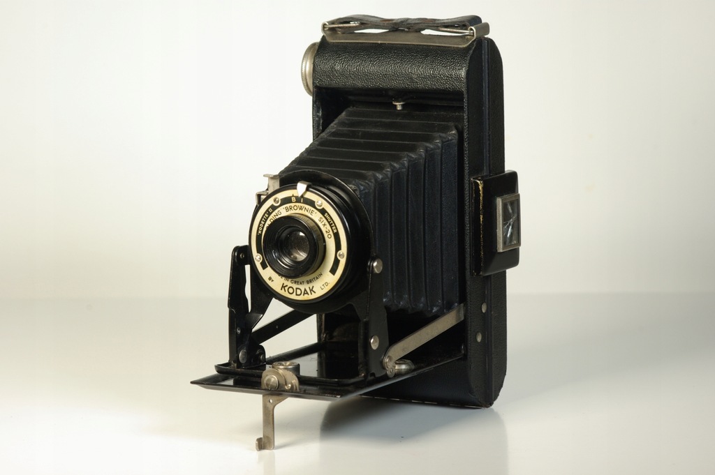 KODAK KODETTE II (1937-1940)-unikat na aukcjach 8747586153