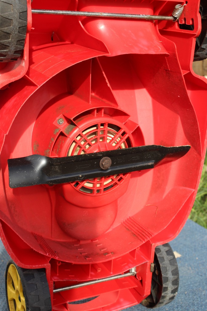 Kosiarka elektryczna WOLF GARTEN SELECT 3200 E ...