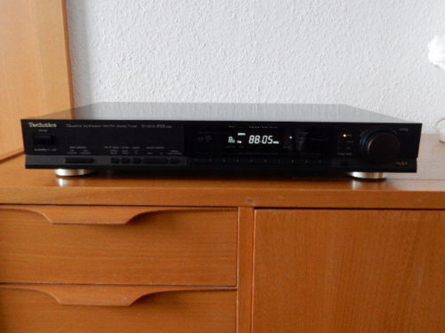 ST-G570 Technics Quartz Synthesizer FM AM b