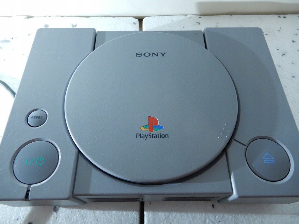 Sony PlayStation zestaw.