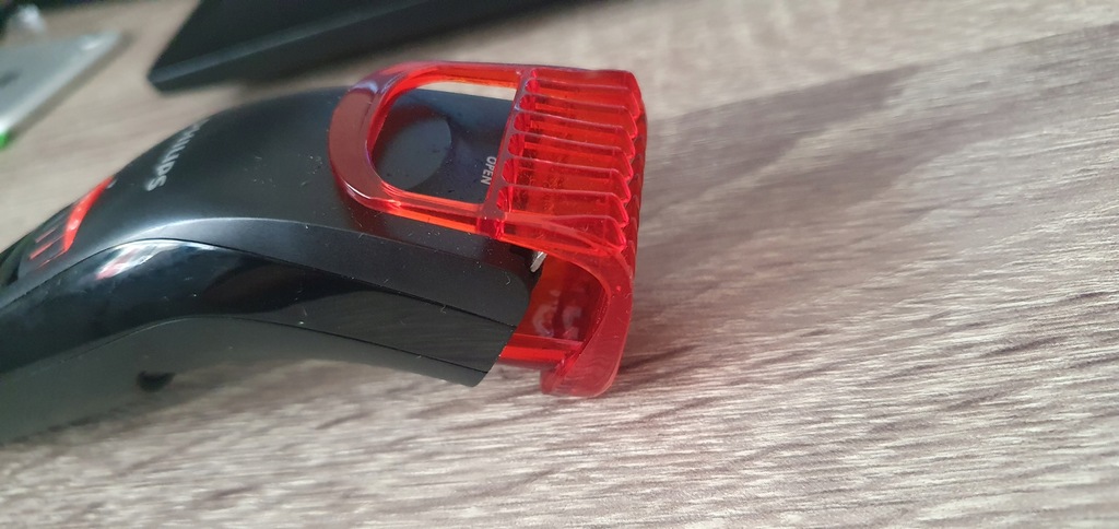 Купить Машинка для стрижки волос Philips NL9206AD-4: отзывы, фото и ...