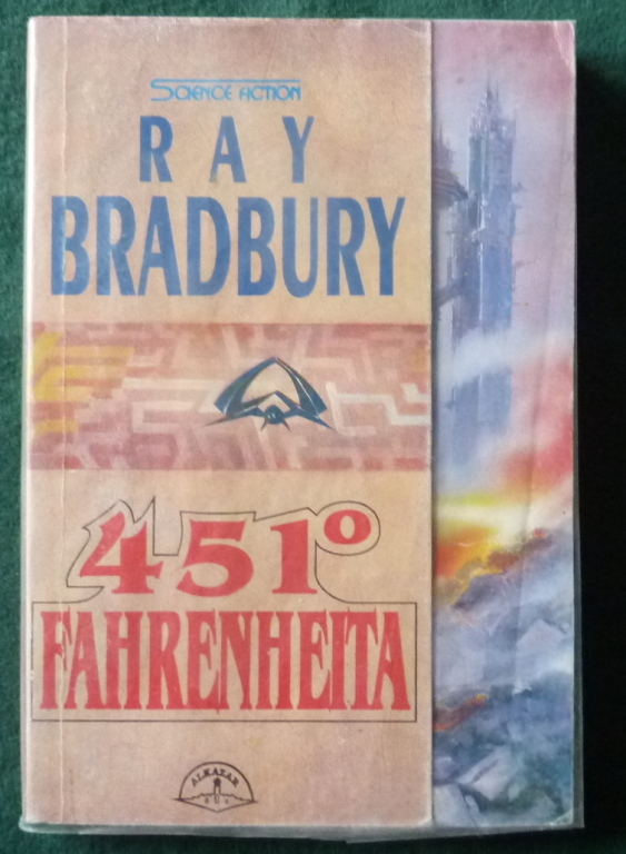 R. Bradbury - 451 Fahrenheita