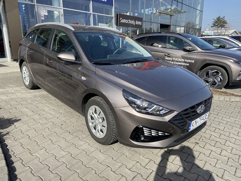 Hyundai i30 1.5 Benzyna 110KM CLASSIC PLUS,