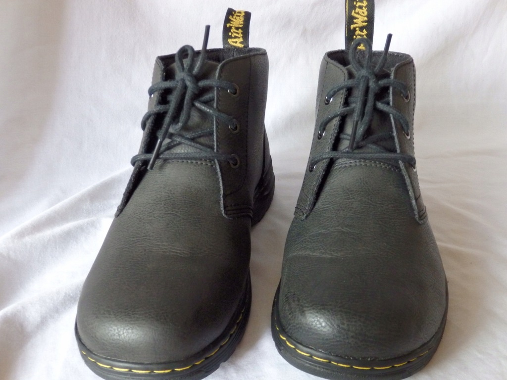 dr martens emil