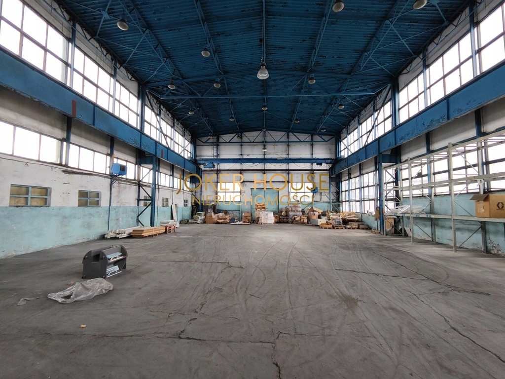 Magazyny i hale, Rzeszów, 590 m²