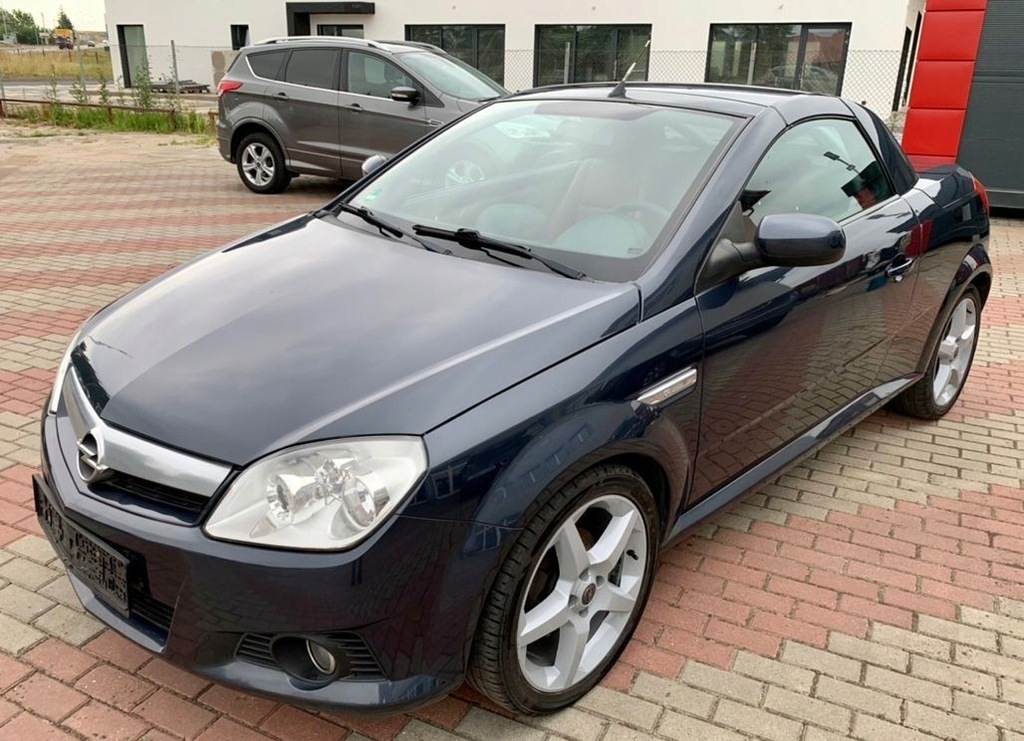 Opel Tigra 1,4 90 KM.