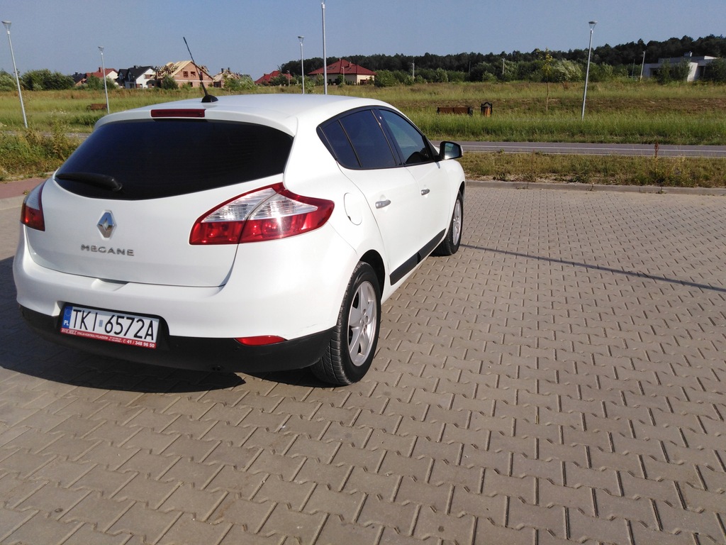 RENAULT MEGANE III Hatchback 1.6 16V 110 KM 8470781887