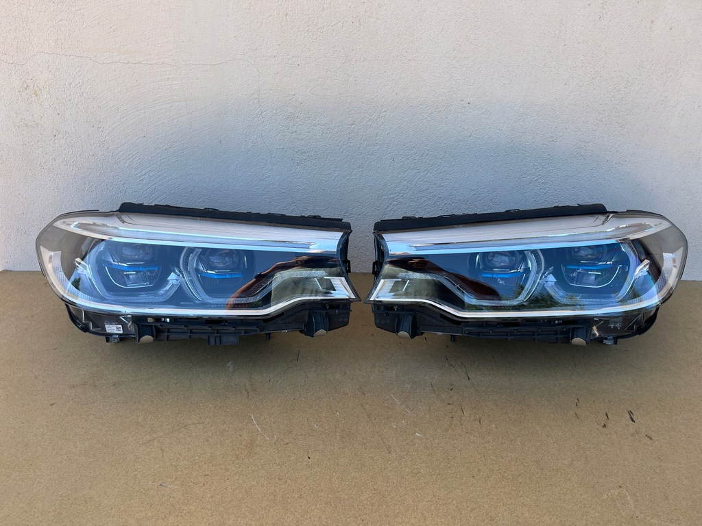LAMPY LAMPA BMW 5 G30 LED LASER IDEALNE 9879479-02 9879480-02