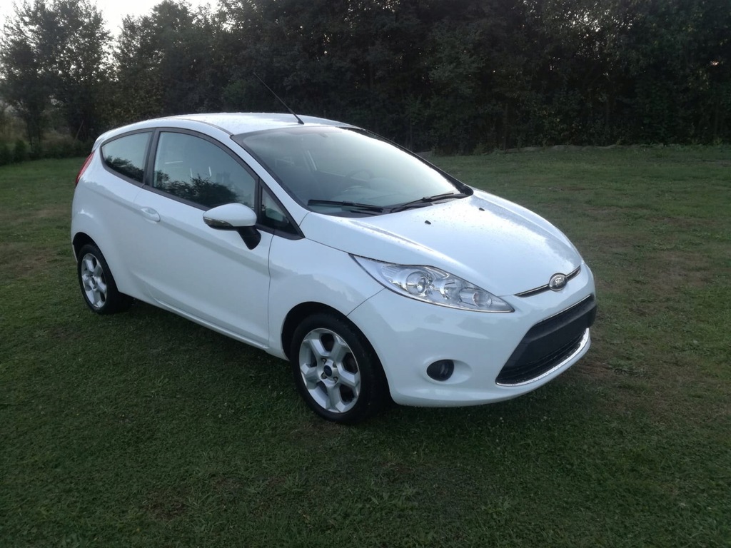 Ford Fiesta MK7 rok 2011 1.2 Benzyna Okazja