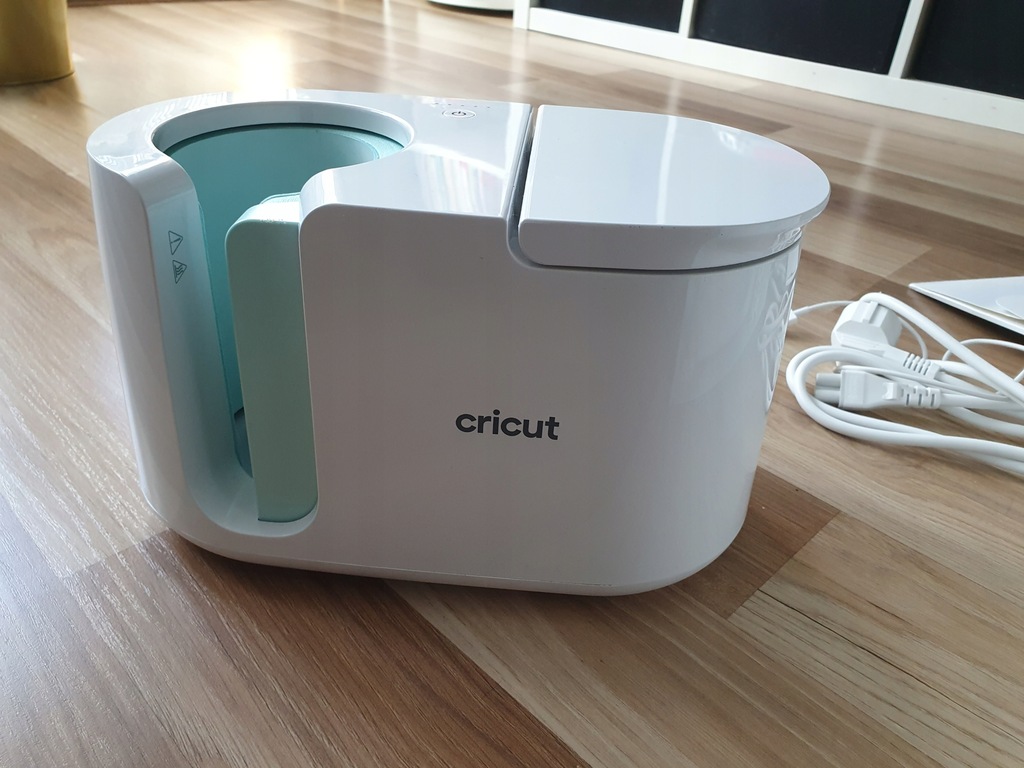 Ploter Cricut Mug Press prasa do kubków sublimacja