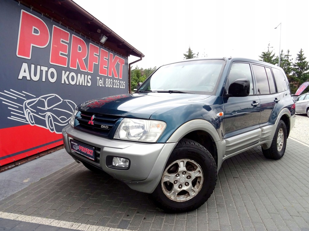 Mitsubishi Pajero 4x4 Hak 7 osób Elektryka