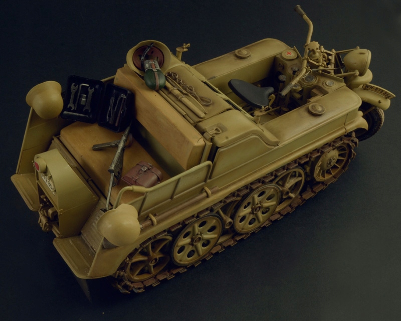 Купить Kettenkrad Sd.Kfz.2 Kettenkraftrad Тип HK 101 1/9: отзывы, фото, характеристики в интерне-магазине Aredi.ru