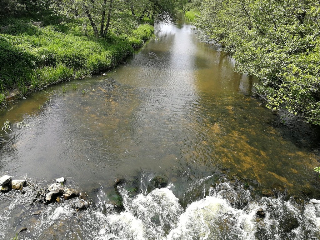 Działka rekreacyjna nad rzeką