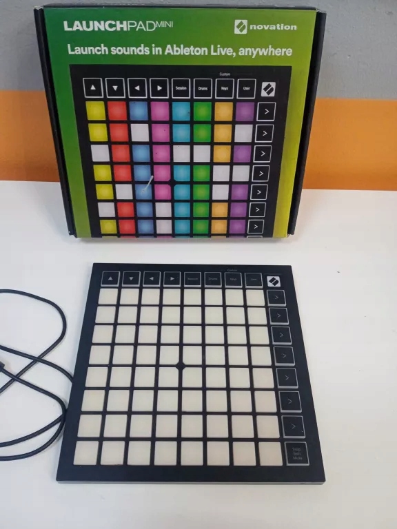 KONTROLER LAUNCHPAD MINI
