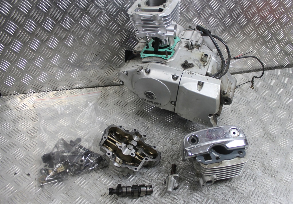 Accessori NUOVO Kit Di Ricostruzione Del Cilindro Del Motociclo For Suzuki Marauder 125 GZ125 1998-2003 12 5cc 150 Cc. STD 5. Parti Del Motore Da 62 Mm BORE BORE Da 7 Mm - Foto 8