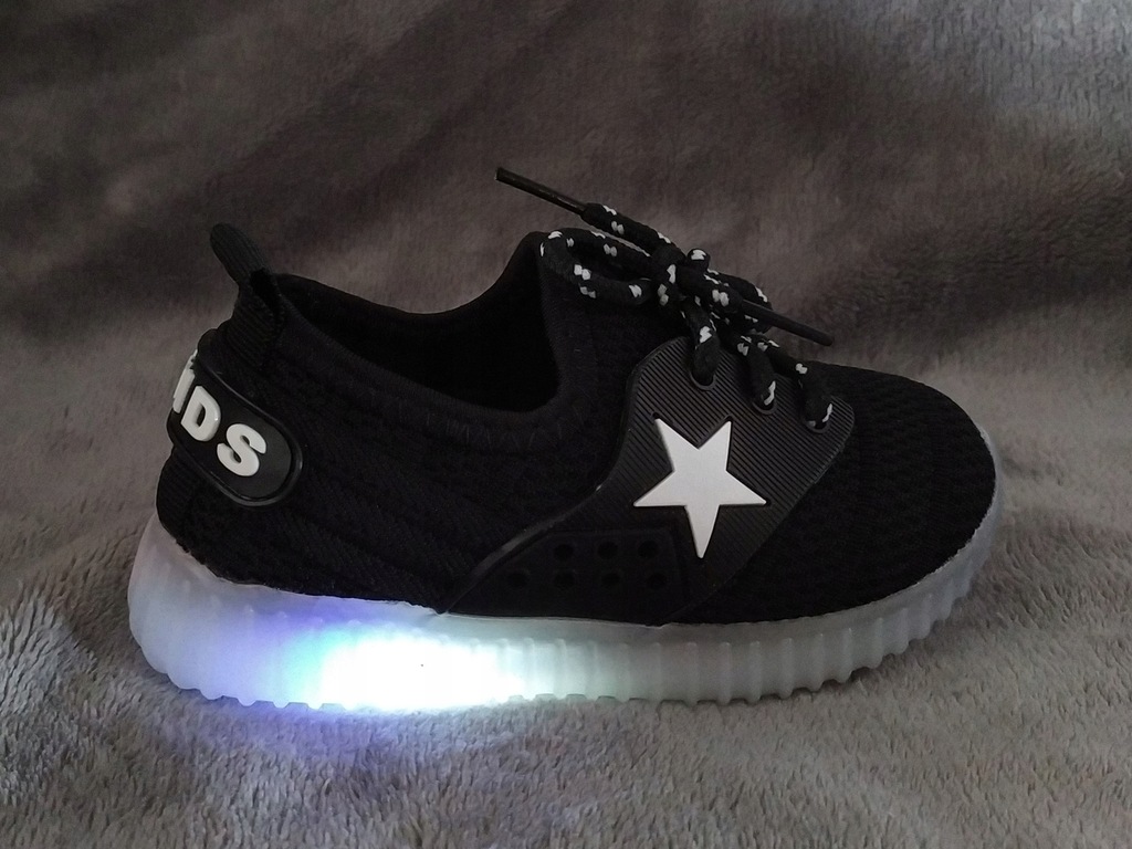 Buty świecące LED S07 czarne r.23 wkładki 12 do 18