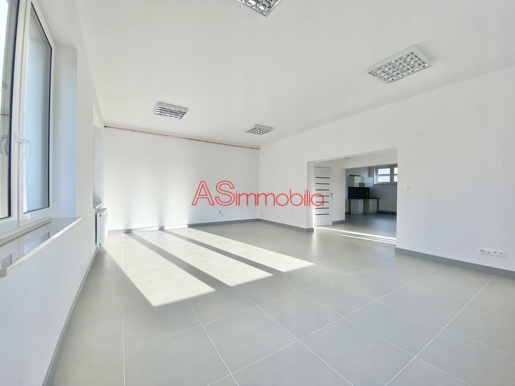 Komercyjne, Marki, Wołomiński (pow.), 78 m²