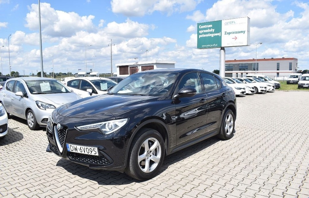 Alfa Romeo Stelvio 2.0 9528961156 oficjalne archiwum