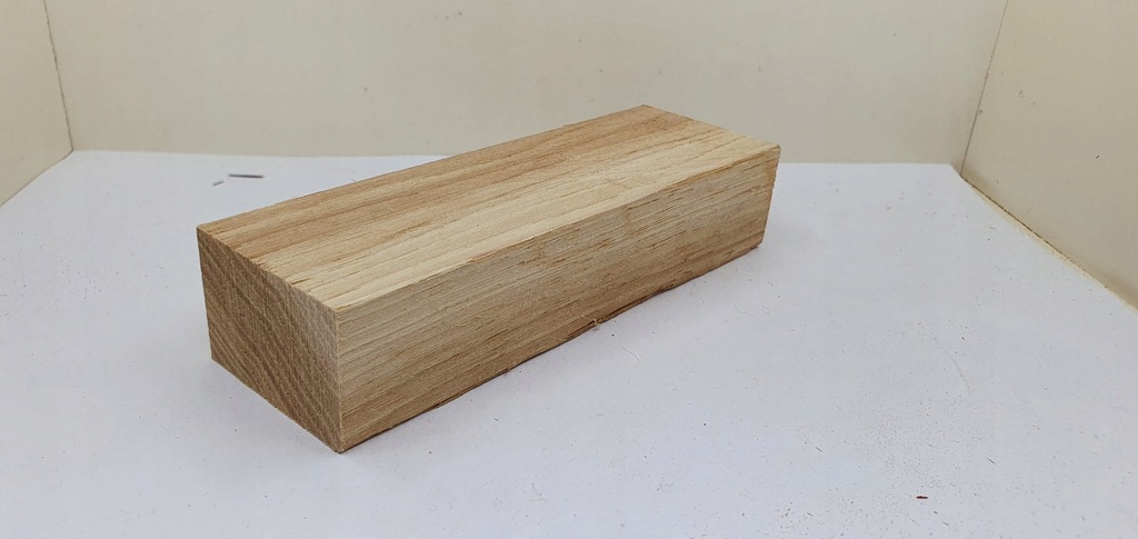 (1010) drewno HIKORA - bloczek