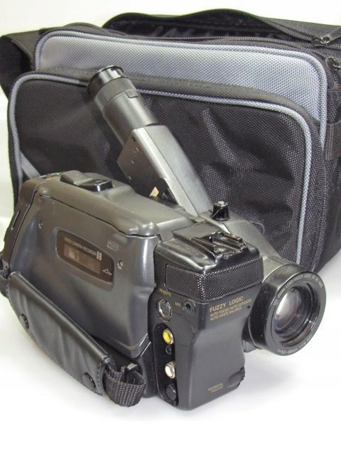 Купить SANYO VM-EX30P — КАМЕРА 8 мм.: отзывы, фото, характеристики в интерне-магазине Aredi.ru