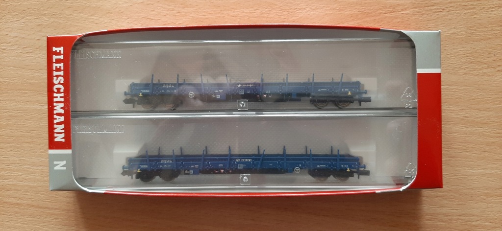 Fleischmann 828825, dwa wagony Res PKP Cargo