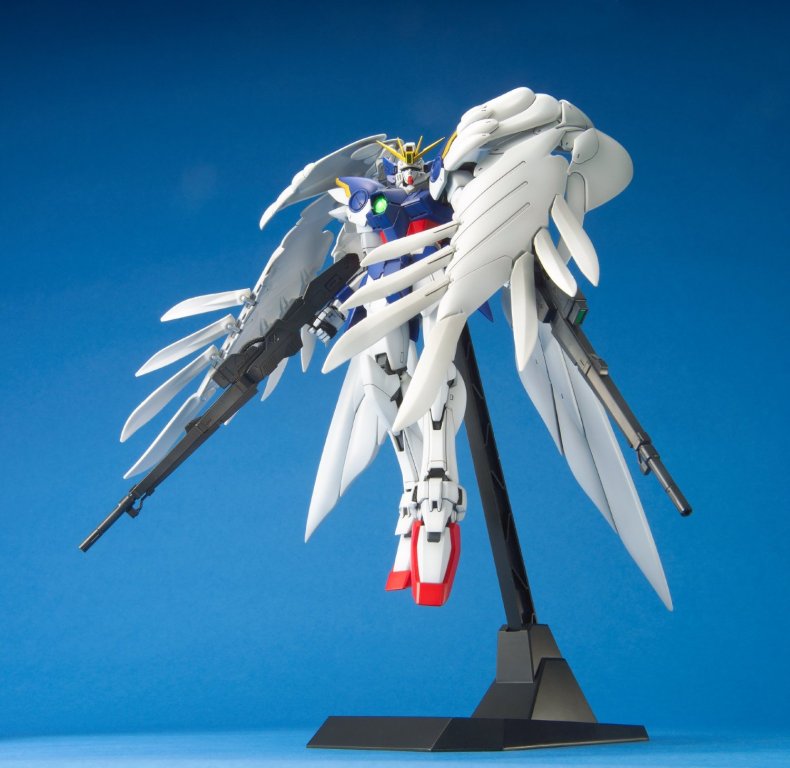 PG 1/100 Wing Gundam Zero Endless Waltz dla WOŚP!