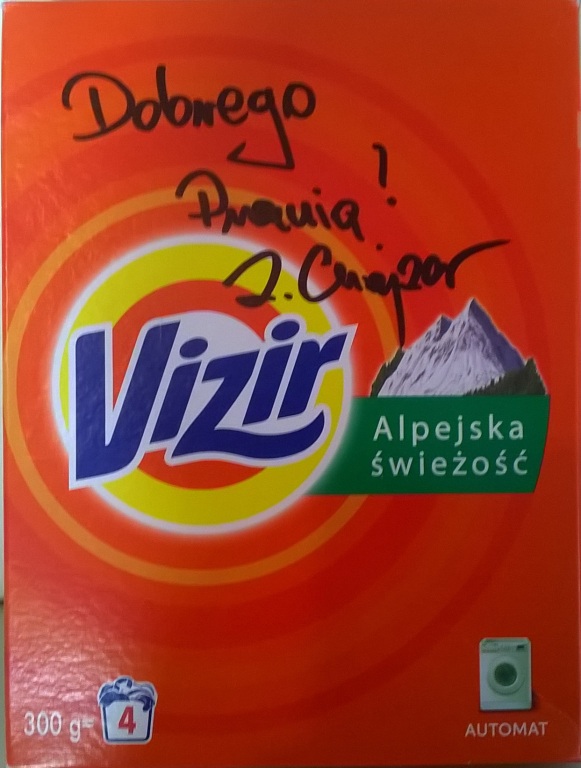 Proszek do prania Vizir z autografem Z. Chajzera