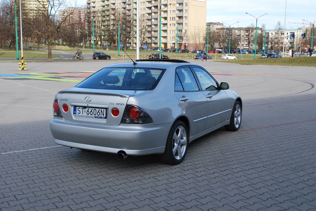 Lexus IS 300 2JZ Manual 8477071689 oficjalne archiwum